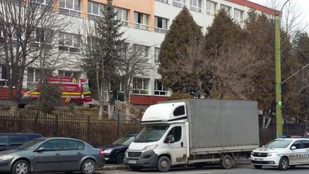 Şocant! Un elev a căzut de la etajul unui liceu, în Braşov - UPDATE
