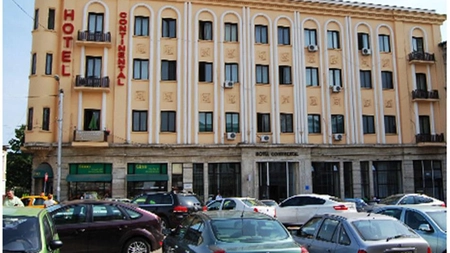 O importantă clădire din Iaşi se vinde! Proprietarii cer milioane de euro