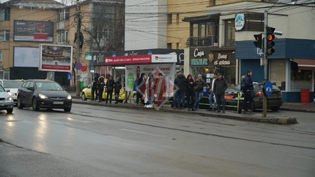 Acțiuni de dezinfecție în stațiile de transport public din Iași