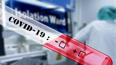 Previziuni cutremurătoare ale unui oficial britanic: „40 de milioane de oameni ar trebui să fie bolnavi pentru a crea imunitate!“