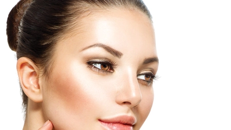 Otoplastia sau modelarea/corecţia urechii 