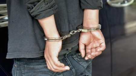 A ajuns după gratii după ce a fost prins conducând un autoturism neînmatriculat, deși era beat și nu avea permis