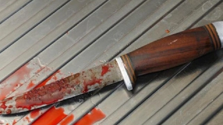 Exclusiv! Și-a tăiat gâtul după ce a stat în izolare cu fiul său. Un ieșean a recurs la gestul extrem după o ceartă! Autoritățile au intrat în alertă!