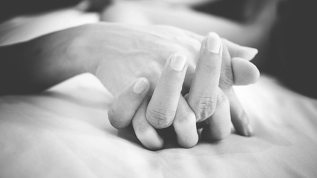 Autoritatea Daneză pentru Sănătate, apel către cetăţeni: Ieşiţi şi faceţi sex! Chiar dacă aveţi doi amanţi