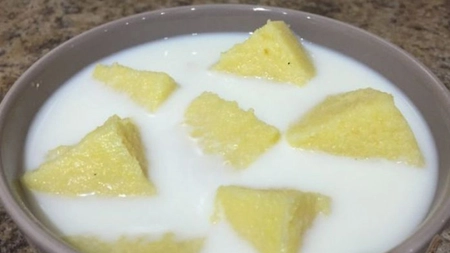 Lapte cu mămăligă. Efecte benefice pentru sănătatea noastră