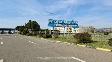 Doi tineri șoferi au încercat să treacă granița cu un permis necorespunzător și unul suspendat