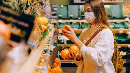 Atenție! Ieșenii care nu vor respecta aceste restricții vor fi sancționați drastic. Nu mai iese nimeni din casă fără a-și acoperi fața și nasul