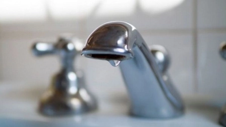 Mare atenție! Ieșenii din mai multe localități sunt sfătuiți să-și facă rezerve de apă pentru o posibilă perioadă de întreruperi