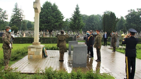 Ziua Eroilor, comemorată de militarii din Garnizoana Iași și autoritățile locale cu manifestări în cadru restrâns – FOTO