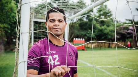 Mărturiile tulburătoare ale unui fotbalist care și-a ruinat cariera din cauza drogurilor! 