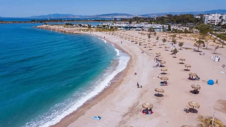 Ce măsuri trebuie să respecte grecii, pe plajă, după relaxarea restricțiilor anti-COVID