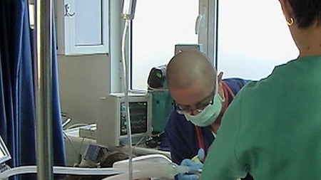 Tudor Ciuhodaru, semnal de alarmă: „Nu utilizați alcool sanitar de proveniență necunoscută”