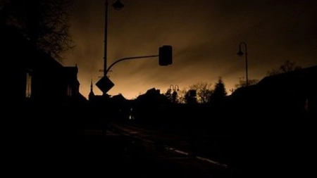 Beznă în Iași. De câteva zeci de minute nu este curent în cartierul Alexandru