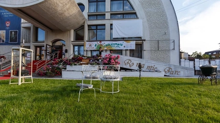 Ateneul Național din Iași organizează spectacole de teatru în aer liber