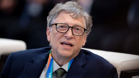 Bill Gates promite că nu va folosi vaccinul anti-COVID pentru a implanta cipuri în corpul oamenilor