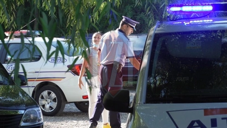 Traficanţi de persoane, săltaţi de mascaţi şi duşi în penitenciar! Fetiţe, duse 