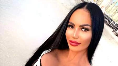 Bianca Pop s-a făcut de râs într-un club! A adormit pe canapea