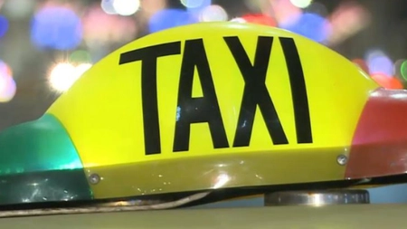 Taximetrist din Constanța, prins cu „mâța în sac”. Cum arată un bon de „trei lei”