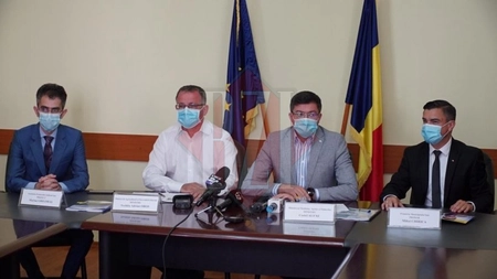 Adrian Oroș, Ministrul Agriculturii, prezent la Iași. Discuție despre ajutoarele financiare acordate fermierilor afectați de secetă. Programul complet al ministrului - FOTO/VIDEO/UPDATE