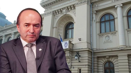 Prof. univ. dr. Tudorel Toader a prezentat lista completă cu persoanele care au funcții de conducere din Universitatea 