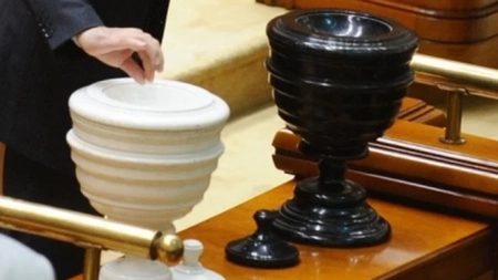 Reacţia ALDE la sesizarea Curţii Constituţionale făcută de Guvernul Orban în legătură cu moţiunea de cenzură