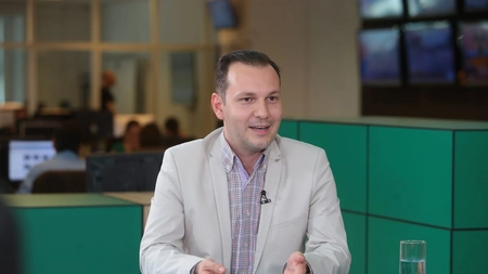 Radu Țincu, medic ATI la Spitalul Floreasca: ”Pandemia de orice boală nu poate fi oprită decât prin imunizare, imunizare care se poate obține fie prin vaccinare, fie prin trecerea prin boală”
