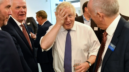 Al doilea val de COVID-19 lovește acum Marea Britanie, spune Boris Johnson