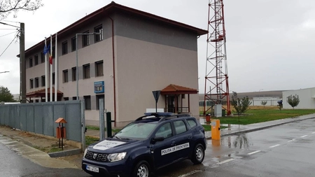 Braconaj piscicol la Vaslui. Polițiștii de frontieră au prins trei bărbați