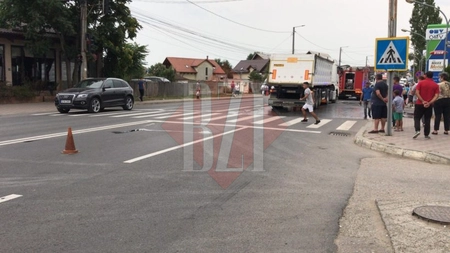 Accident rutier grav la Târgu Frumos. O femeie a fost călcată de TIR! (EXCLUSIV) - UPDATE/ FOTO/ VIDEO