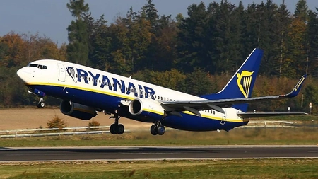 Ryanair va relua zborurile din Oradea începând din decembrie 2020