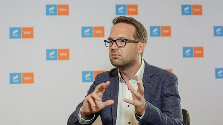 Dominic Fritz, edilul Timișoarei, vrea ca persoane nevaccinate anti-Covid-19 să fie discriminate: „Să fie singurii pentru care se aplică carantina de noapte”