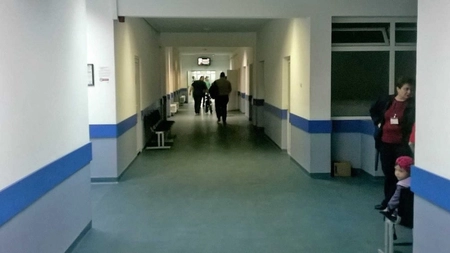 Cine sunt medicii cu COVID care au fugit din spital. O colegă le ia apărarea: Suntem în prima linie