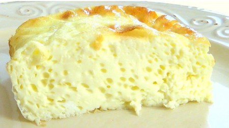 Rețetă de omletă pufoasă - Cât trebuie să bați ouăle?
