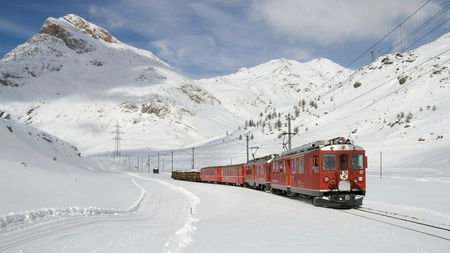 Ce înseamnă când visezi tren. Interpretarea trenului în vis