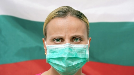 Creștere alarmantă a numărului de cazuri de COVID-19 în Bulgaria, după relaxare