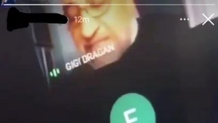 Profesor filmat jignind grav o elevă: 