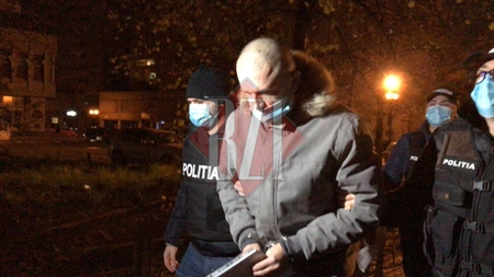 Unul dintre cei mai cunoscuți medici din Iași, prof. dr. Diana Cimpoeșu, folosit drept personaj-cheie într-o țeapă de proporții! O femeie a dat toți banii din casă când a fost sunată din ATI și a fost anunțată că fiul ei va muri