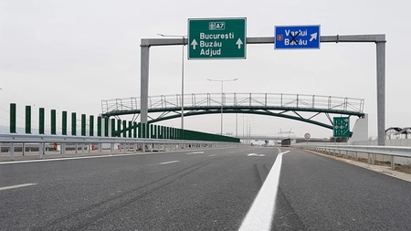 Primul tronson de autostradă din Moldova, dat în trafic - FOTO