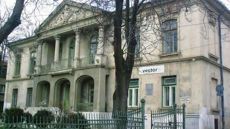 Casă celebră, aflată în plin centrul orașului Iași, schimbată total! Proprietarul va investi milioane de lei (EXCLUSIV FOTO)