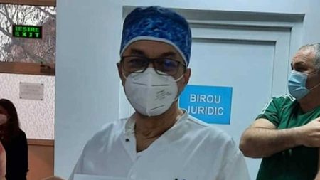 Un cunoscut medic după ce s-a vaccinat împotriva COVID-19: În sfârșit avem ceva palpabil