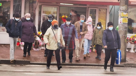 Etapa a treia de vaccinare anti-COVID-19 în rândul ieșenilor nu a fost stabilită! Autoritățile naționale preconizează că populația generală se va putea vaccina începând cu luna aprilie 2021