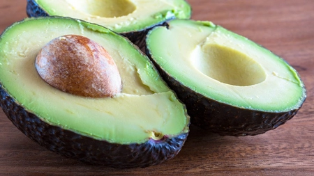 8 alimente despre care crezi că sunt sănătoase, dar care te îngrașă