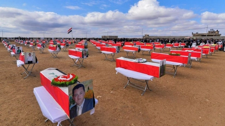 Comunitatea Yazidi din Irak îngroapă 104 victime ale masacrului făcut de ISIS