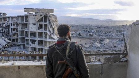 SUA desfășoară atacuri aeriene în Siria care vizează miliții susținute de iranieni