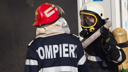 Explozie într-o clădire din Timișoara! Un bărbat a fost prins sub dărâmături
