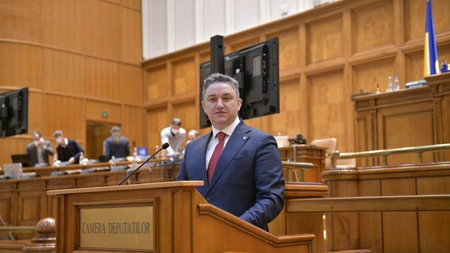 Marius Eugen Ostaficiuc, președinte al PSD Municipiul Iași, deputat: Haosul se instalează în România, Iohannis oferă distincții! (P)