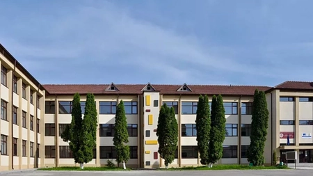 Colegiul Tehnic ,, Ion Holban” Iași organizează o întâlnire virtuală în cadrul proiectului Erasmus+ ,,Europa pe 7 coline”