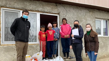 Prin “Puterea faptei” Fundația „Antibiotice – Știință și Suflet” a oferit bucurie pentru 187 de copii din Iași - FOTO