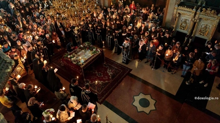 Slujbe speciale în Săptămâna Sfintelor Pătimiri la Catedrala Mitropolitană din Iași