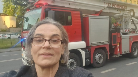 Actrița Maia Morgenstern, mesaj din fața Teatrului Evreiesc: 